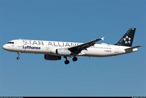 D Airw Lufthansa Airbus A Photo By Sierra Aviation Photography