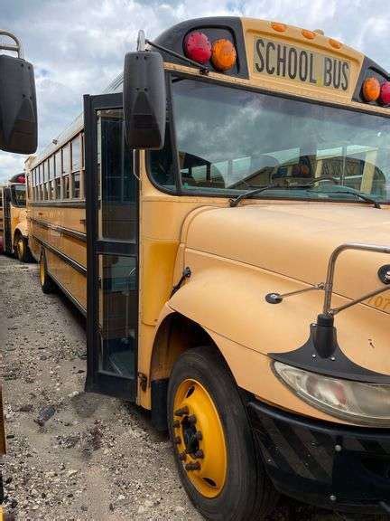 2010 INTERNATIONAL PB105 CE SCHOOL BUS #7076 - Mathies & Sons, Inc. t/a 422 Sales