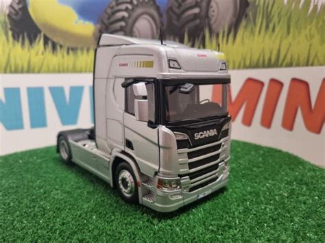 Mm2014 06 01 Scania R500 4x2 Gris Claas Edition Marge Models 132