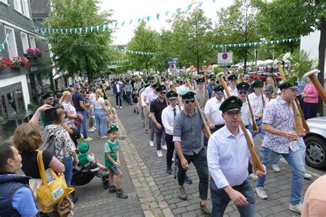 Schützenfest Olpe 2023 Bilder vom Festzug mit König Christian