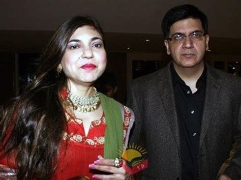 Alka Yagnik And Her Husband Are Living Separately For More Than 25