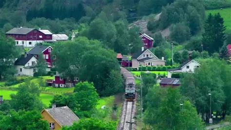 Deutsche Bahn schafft Schönes Wochenende Ticket ab Sat1