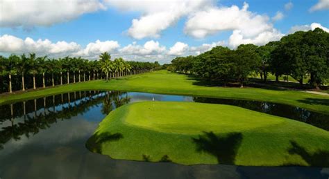 Trump National Doral Miami Golf, find the best golf getaway in Florida