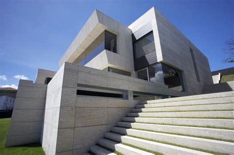 Cliff House Design in Galicia, Spain