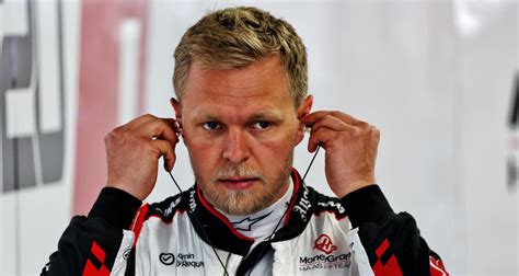 K Vin Magnussen Bient T Vir Haas Jette Son D Volu Sur Deux Pilotes