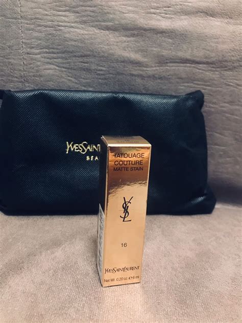 YSL Matte Stain 16 Nude Emblem Lips 美容化妝品 皮膚護理 化妝品 Carousell
