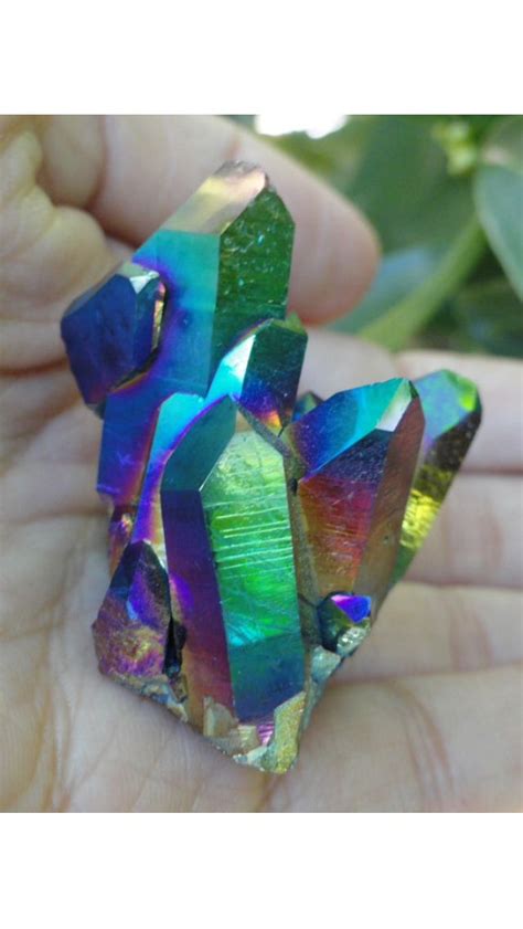 Rainbow Quartz Minerals And Gemstones Stones And Crystals Rocks And