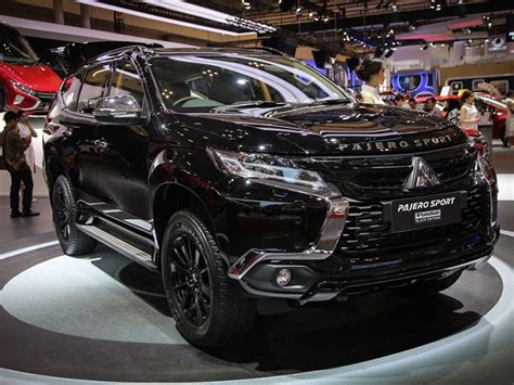 Pajero Sport Rockford Fosgate Black Edition Untuk Temani Petualangan