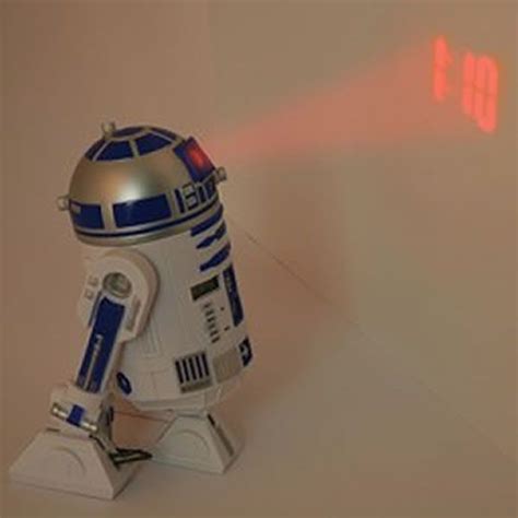 R2D2 Projection Alarm Clock STAR WARS - Playgik.com | Star wars fans, Alarm clock, War