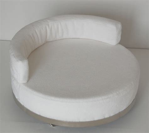 Round About Dog Bed - Modern - Dog Beds - other metro - by ...