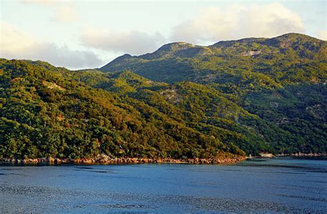 510 Haiti Mountains Stock Photos Pictures And Royalty Free Images Istock
