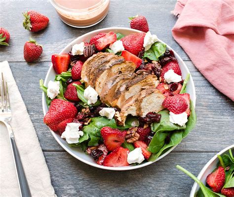 Blackened Chicken And Strawberry Salad