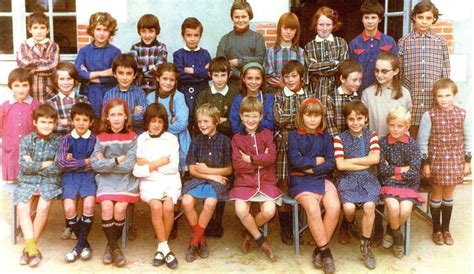 Photo De Classe Ecole Des Filles De 1968 école Des Filles Copains D