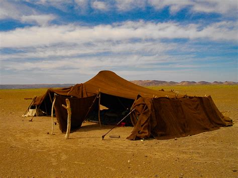 Camping in the Sahara, Roughing it Moroccan Style - DesertUSA