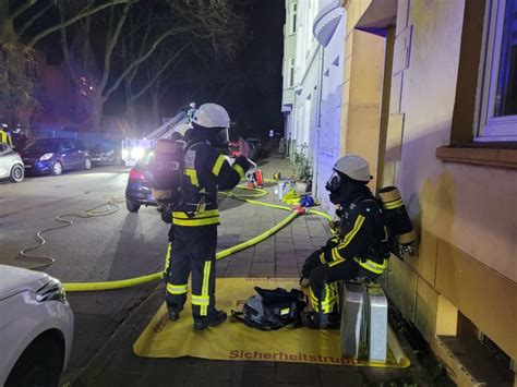 Tragödie bei Wohnungsbrand Tiere sterben Einsatzbericht Bochum