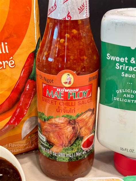 Tales Of The Flowers Lay S Hot N Sweet Chilli Potato Chip Taste Test Comparison