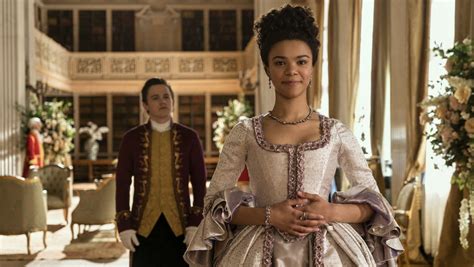 La Reine Charlotte sur Netflix préquel plus politique de la saga