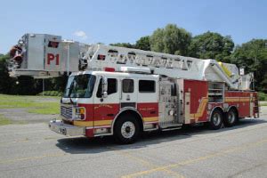 Used Ladder Trucks Aerials For Sale Firetrucks Unlimited