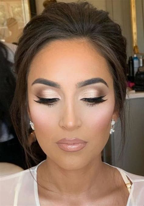 Mother Of Bride Makeup Glam Bride Makeup Beach Wedding Makeup