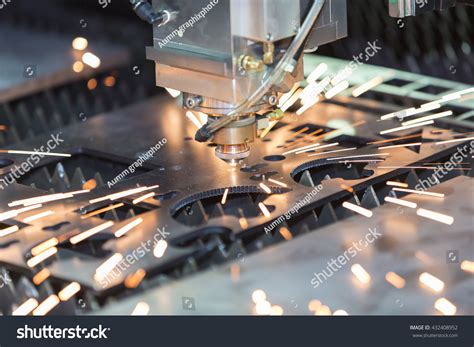 25,061 Sheet metal cutting Images, Stock Photos & Vectors | Shutterstock