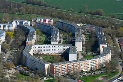 Halle Saale Aus Der Vogelperspektive Plattenbau Hochhaus