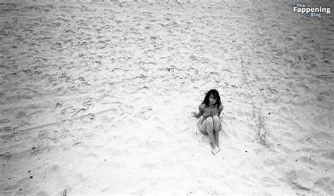 Deva Cassel Flaunts Her Figure In A Bikini On The Beach In Rio De Janeiro Photos