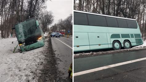 Niebezpieczny Wypadek Na Dk Pod Warszaw Autobus Uderzy W S Up I