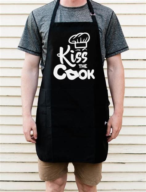 Kiss The Cook Apron Men S Novelty Bbq Apron Cooking For A Group Cooking For