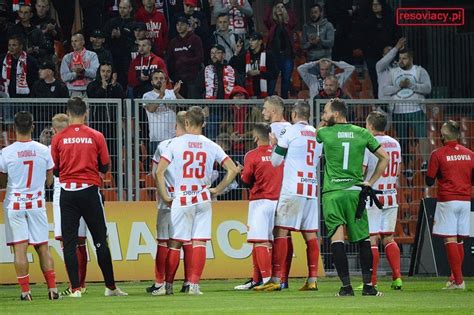 Fortuna Liga Apklan Resovia Przegra A Na Wyje Dzie Z Gks Em