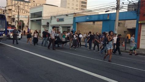 Cbn S O Paulo Grupo Protesta Contra O Aumento Da Tarifa Do Nibus