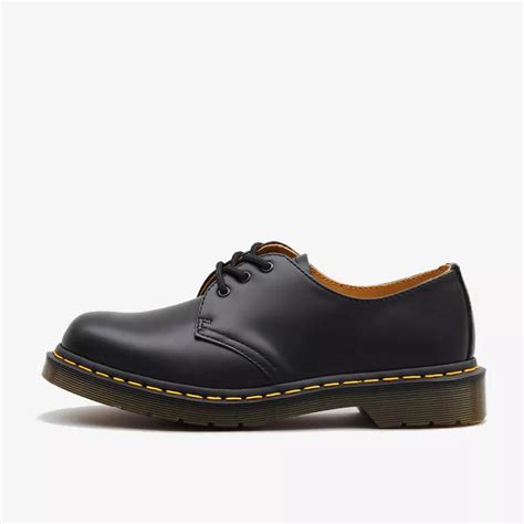 Dr Martens 146 Mono Black Smooth Best Sale