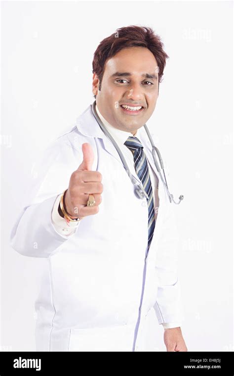 Doctor Hand Thumbs Up Hi Res Stock Photography And Images Alamy