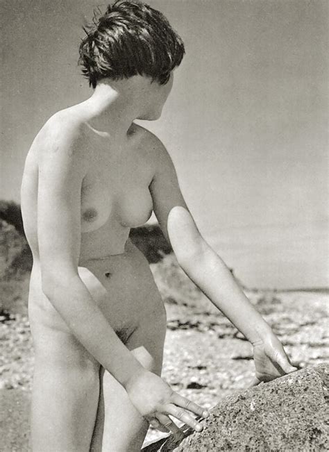 A Few Vintage Naturist Girls That Really Turn Me On 7 Porn Pictures XXX Photos Sex Images