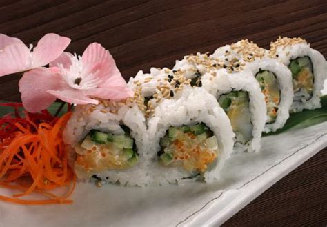 Chopped Scallop Roll Picture Of Hanaya Sushi Surrey Tripadvisor