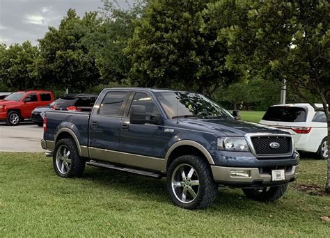 2005LARIATF150's 2005 Ford F150 Lariat Super Crew 2wd