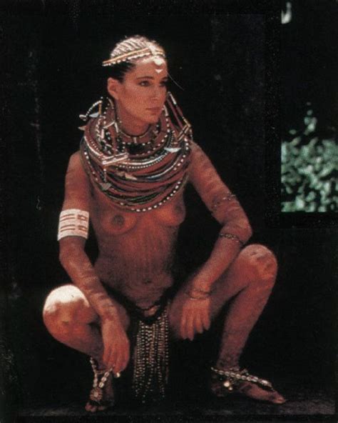 Pamela Bellwood Nude