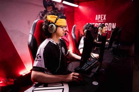 Multicampeão No Apex Legends Albralelie Deixa Tsm E Migra Para O Valorant