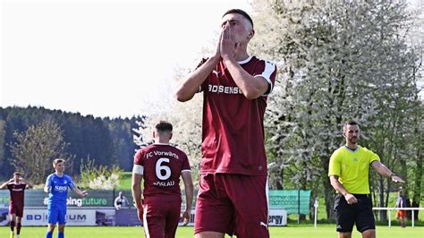 Fu Ball Landesliga R Slau Au Er Spesen Nichts Gewesen Regional