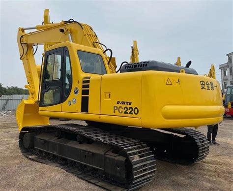 Used Komatsu PC220 6 Large Crawler Hydraulic Excavator Komatsu 20 Ton