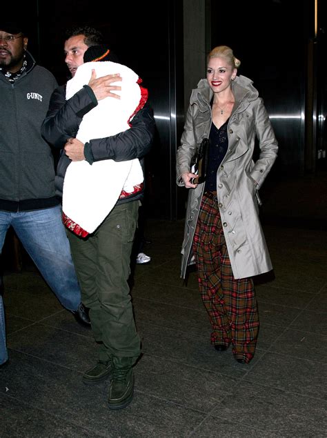 Gwen Stefani S 17 Year Old Son Kingston Resembles Her Inherited Her