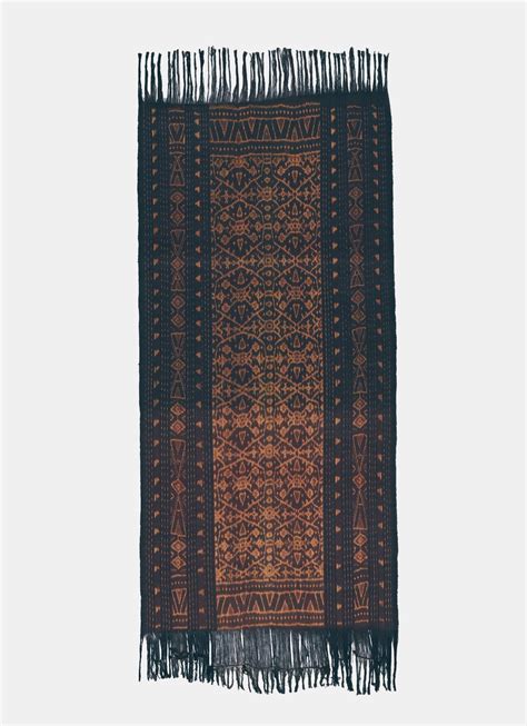 Selendang Ikat Flores Pithecanthropus Bali