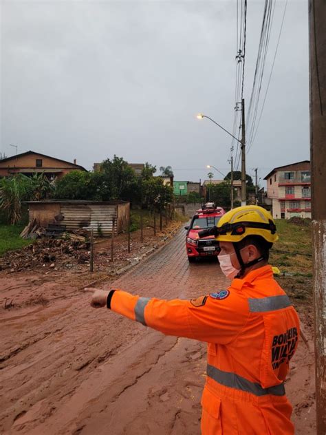 Chuvas Intensas Em Barbacena Causam Prejuízos E Transtorno à População