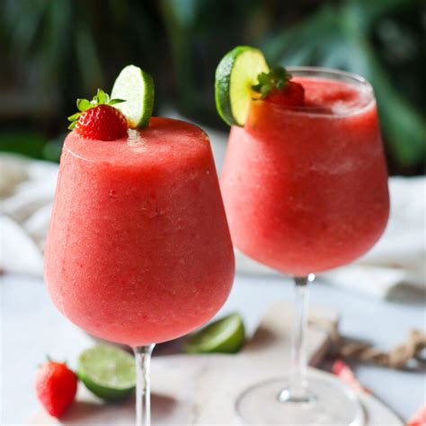 Easy Frosé Recipe Frozen Rosé Good Food Baddie