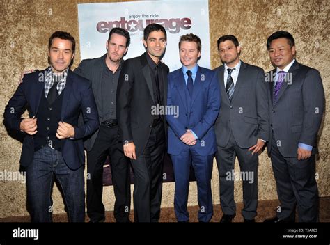 Cast of entourage hi-res stock photography and images - Alamy