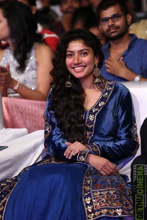 Actress Sai Pallavi Fidaa Movie Audio Launch Hd Gallery Artofit