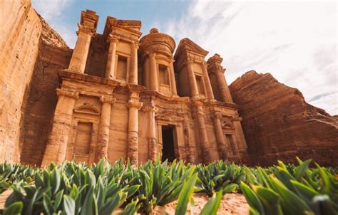 Guia Para Visitar Petra A Cidade Perdida Dos Nabateus IATI Seguros PT