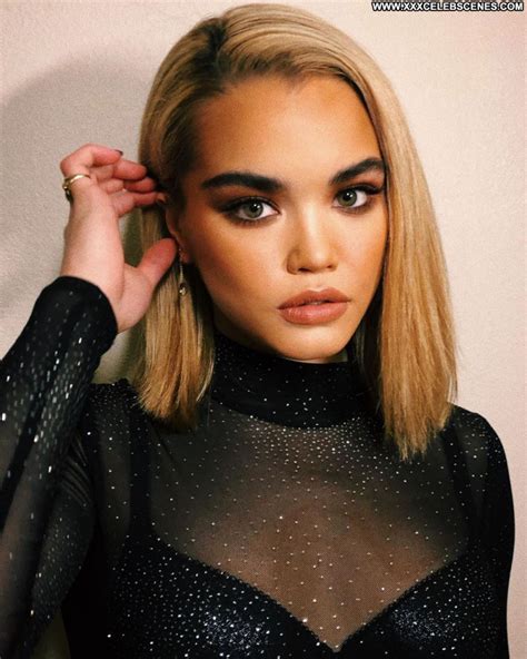 Paris Berelc No Source Posing Hot Beautiful Celebrity Babe Sexy