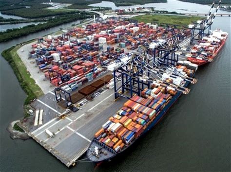 Exportaciones de América Latina y el Caribe subieron en su mayor nivel en seis años