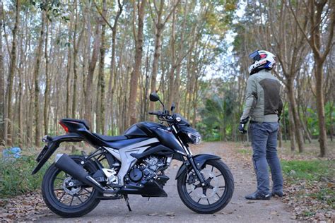 Review Suzuki GSX S150 พ า ห น ร ก ม า พ ก ต ร า ด SUZUKI