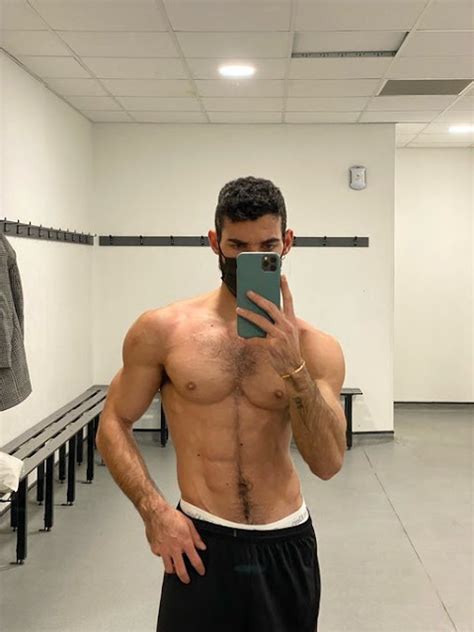 Hot Dudes January Hot Guys